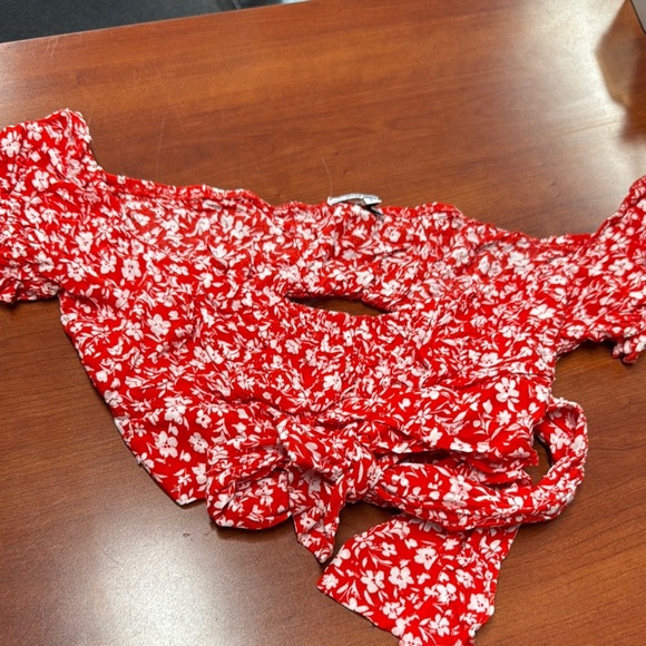 Olivaceous crop top L // 052347 - Picture 1 of 2